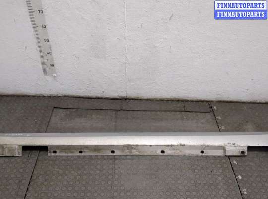 купить Накладка на порог на Mercedes C W204 2006-2015