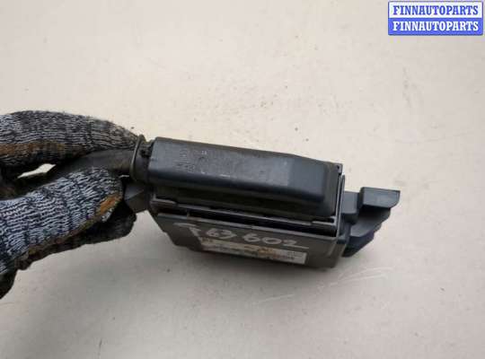 купить Блок управления стояночным тормозом на Volkswagen Passat 6 2005-2010