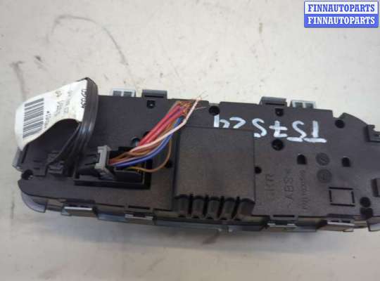 купить Переключатель отопителя (печки) на Mercedes C W203 2000-2008