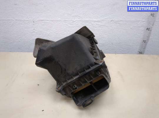 Корпус воздушного фильтра AU1756083 на Audi A4 (B7) 2004-2009