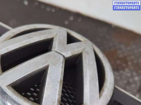 купить Решетка радиатора на Volkswagen Golf 6 2009-2012
