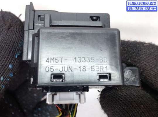 купить Переключатель поворотов на Ford C-Max 2002-2010