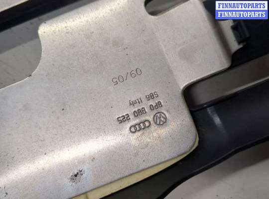 купить Кожух рулевой колонки на Audi A3 (8P) 2003-2013