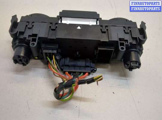 купить Переключатель отопителя (печки) на Skoda Rapid