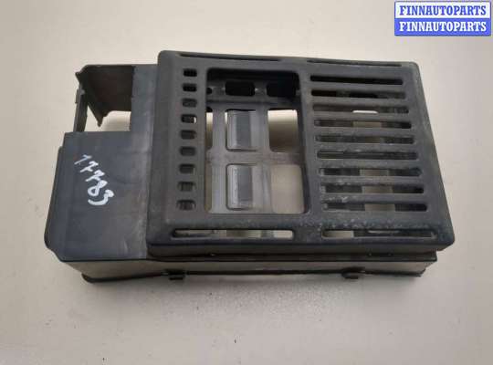 купить Кронштейн блока управления на Cadillac SRX 2009-2016