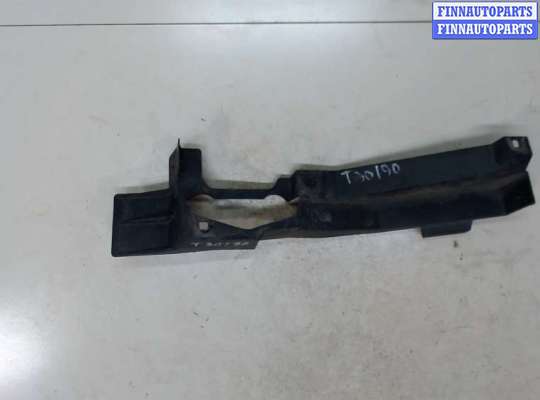 Кронштейн фары на Range Rover III (LM, L322)
