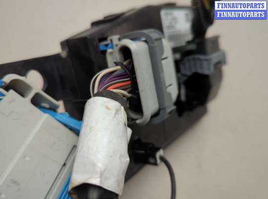 ЭБУ салона (Блок комфорта) на Hummer H3