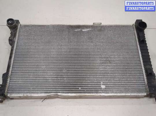 Радиатор охлаждения двигателя MB1458732 на Mercedes C W203 2000-2007