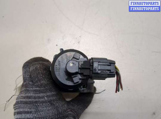 купить Клапан рециркуляции газов (EGR) на Mitsubishi Pajero / Montero 2000-2006