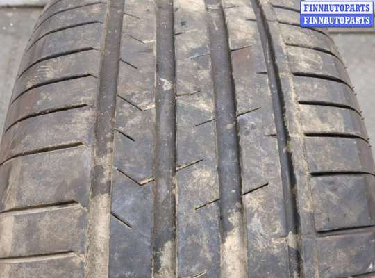 купить Пара шин на Volkswagen Touareg 2002-2007