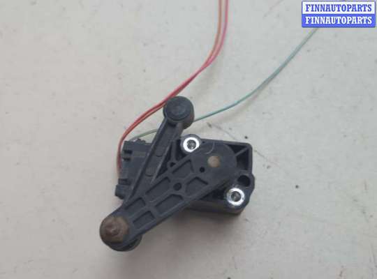 Датчик дорожного просвета на Mercedes-Benz GL (X164)