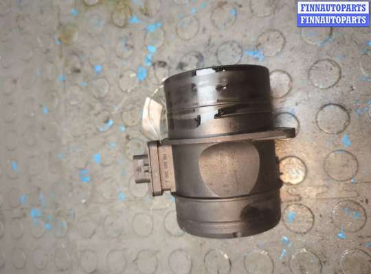 Датчик расхода воздуха (ДМРВ) на Audi A4 (8K, B8)