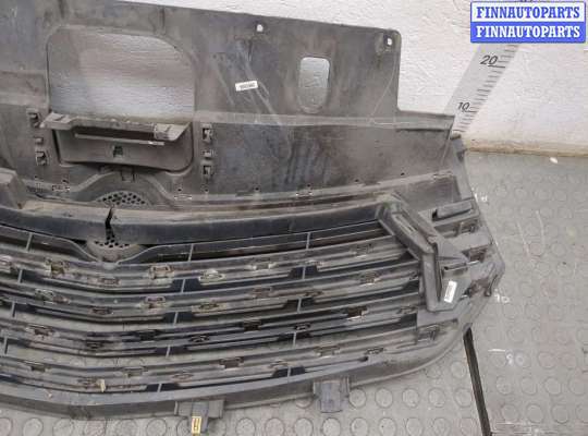 купить Накладка замка капота на Opel Vivaro 2014-2019