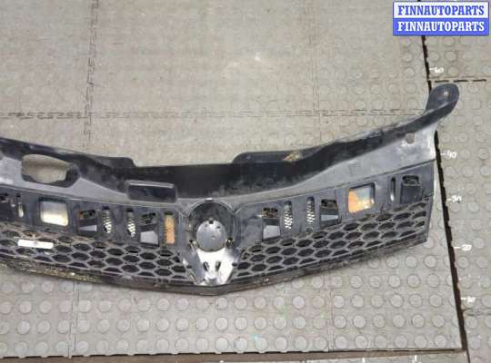 купить Решетка радиатора на Opel Astra H 2004-2010