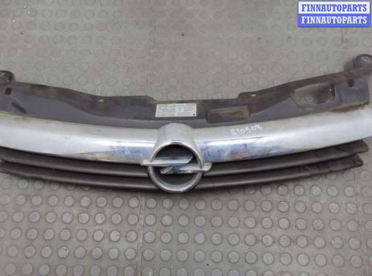 купить Решетка радиатора на Opel Astra H 2004-2010