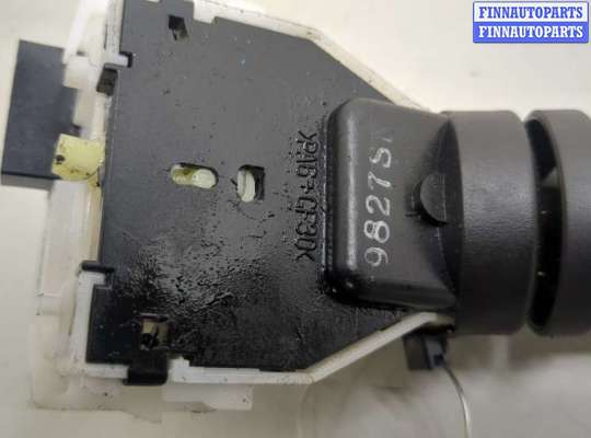 купить Переключатель поворотов на Nissan Qashqai 2006-2013
