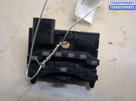 купить Датчик угла поворота на Volkswagen Golf 5 2003-2009