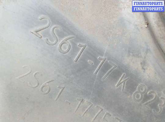 купить Заглушка (решётка) бампера на Ford Fiesta 2001-2007