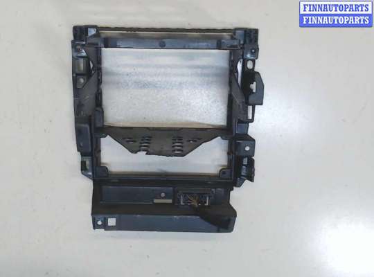 купить Кронштейн магнитолы на Volkswagen Golf 4 1997-2005