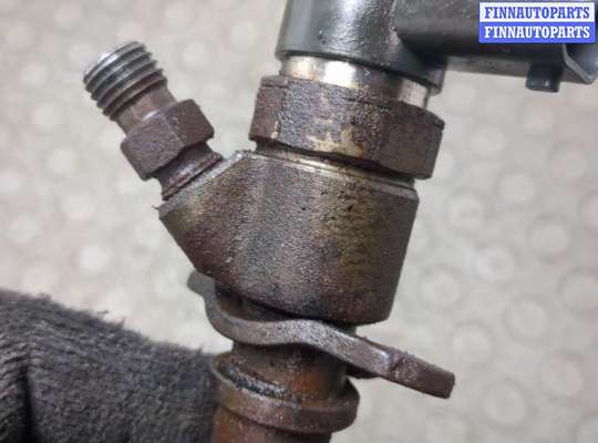 купить Форсунка топливная на Volvo V70 2000-2007