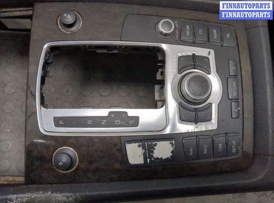 купить Консоль салона (кулисная часть) на Audi Q7 2005-2015