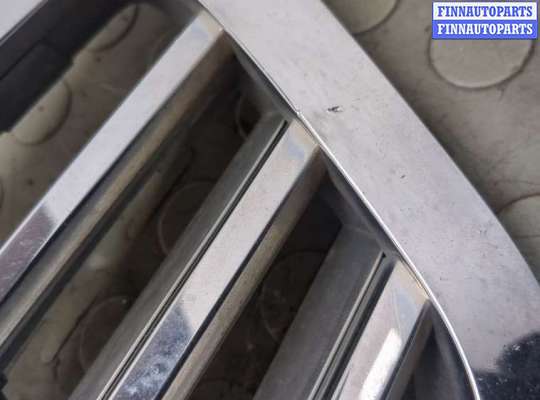 купить Решетка радиатора на Mercedes C W204 2006-2015