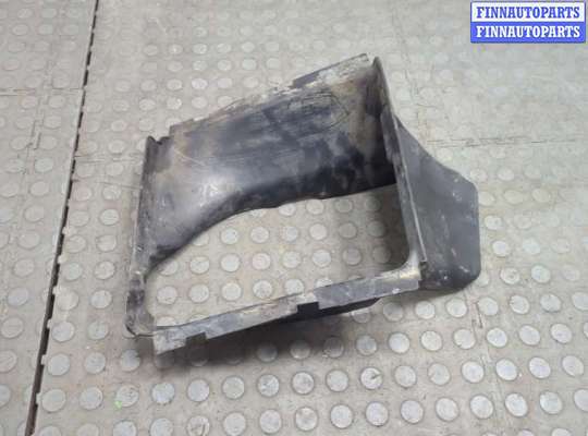 купить Воздухозаборник на Volkswagen Touareg 2007-2010