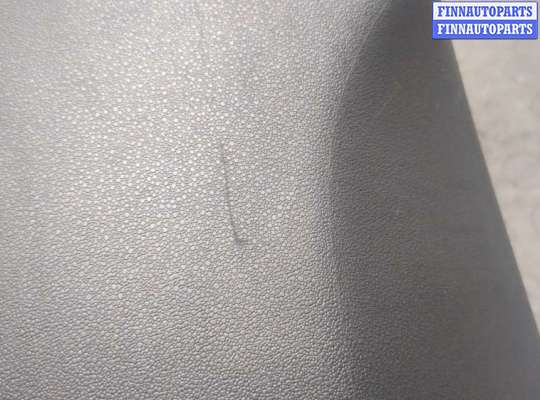 купить Обшивка центральной стойки на Citroen C4 Picasso 2013-2018