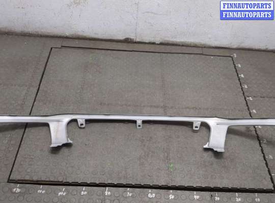 купить Ресничка под фару на Toyota RAV 4 2000-2005
