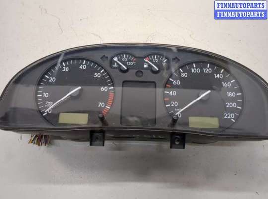 Щиток приборов (приборная панель) VG2757873 на Volkswagen Passat 5 1996-2001