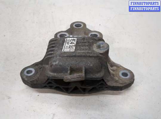 Подушка крепления двигателя OP2234906 на Opel Astra J 2010-2017