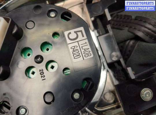 купить Рамка под кулису на Infiniti QX56 2010-2013