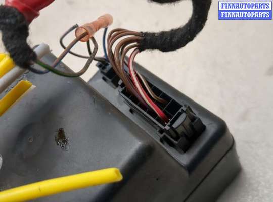 купить Компрессор центрального замка на Mercedes S W220 1998-2006