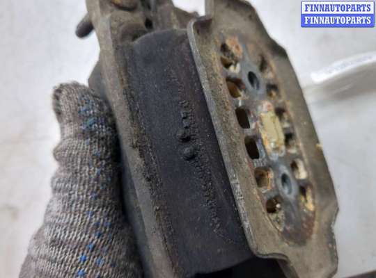 купить Подушка крепления КПП на Audi A6 (C6) 2004-2011