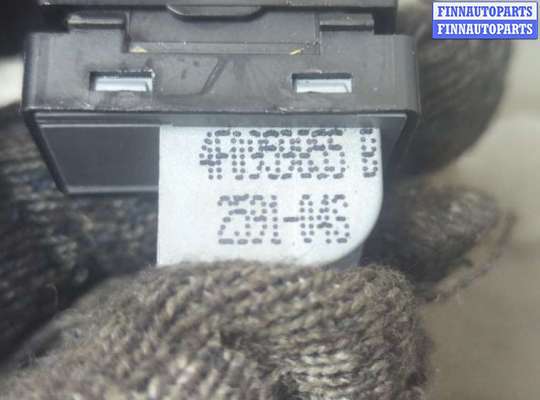 купить Кнопка стеклоподъемника (блок кнопок) на Audi A3 (8P) 2003-2013