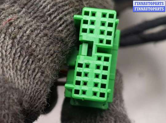 купить Зеркало боковое на Volvo XC90 2002-2014