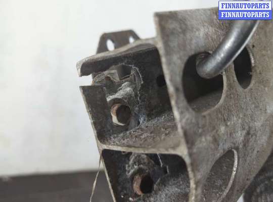 купить Усилитель бампера на Toyota Avensis 2 2003-2009