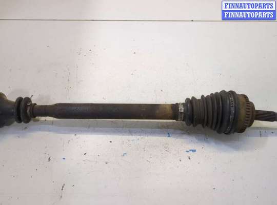 Полуось (приводной вал, шрус) RN1536449 на Renault Megane 1996-2002