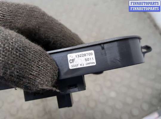 Блок управления стеклоподъёмниками на Opel Astra H / Classic