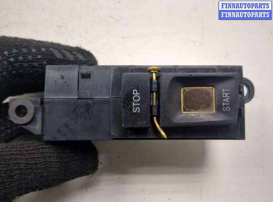 Кнопка старта (запуска двигателя) AU1616750 на Audi A8 (D3) 2002-2010