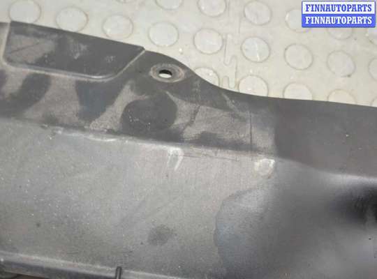 купить Решетка радиатора на Volkswagen Transporter 5 2003-2015