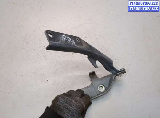 Петля капота на Infiniti FX I (S50)