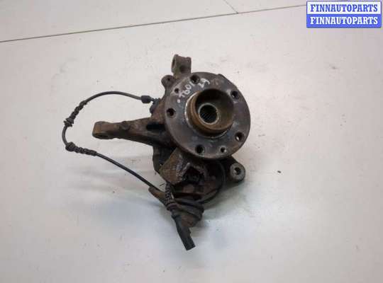 Ступица (кулак, цапфа) RN1563179 на Renault Megane 3 2009-2016