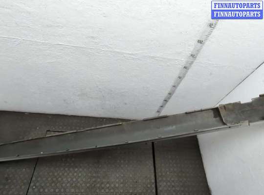 купить Накладка на порог на Chrysler 300C 2004-2011