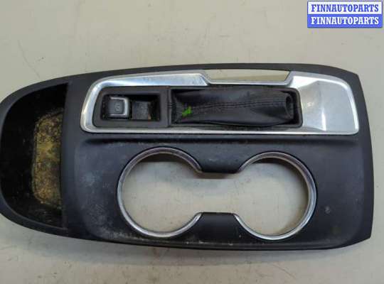 купить Рамка под кулису на Chevrolet Equinox 2017-2024