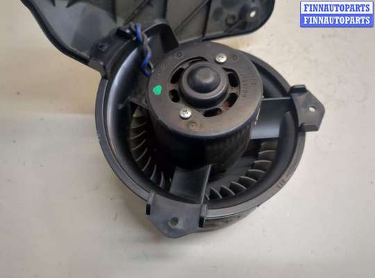 купить Двигатель отопителя (моторчик печки) на Chrysler Voyager 2000-2007