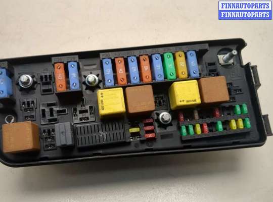 купить Блок предохранителей на Saab 9-3 2002-2014