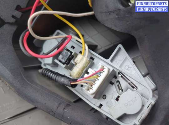 купить Фонарь (задний) на Toyota Yaris 2005-2011