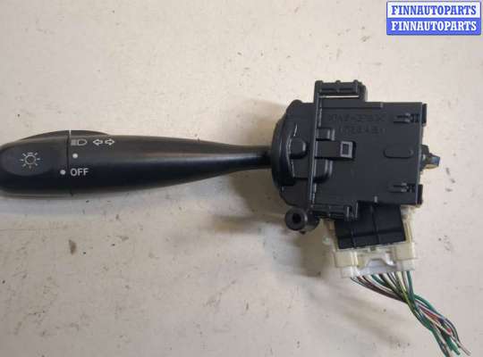Переключатель поворотов TT893991 на Toyota Yaris Verso