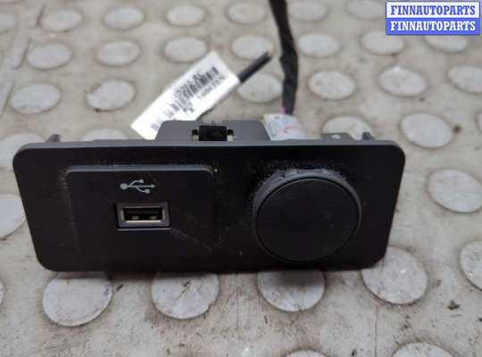 Разъем AUX/USB FO2151345 на Ford Fusion 2017-2020 USA